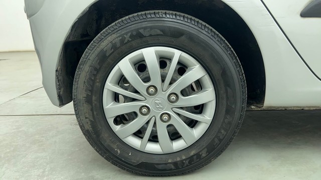 Second-hand 2014 Hyundai i10 Sportz 1.1L for sale in Chennai-18