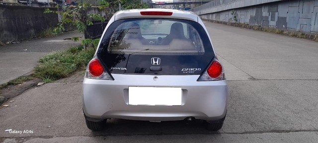 Second-hand 2013 Honda Brio S MT for sale in Mumbai-2