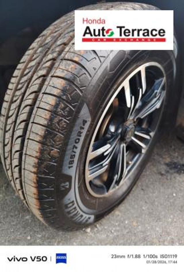 Second-hand 2020 Maruti Swift Dzire VXI for sale in Durg-12