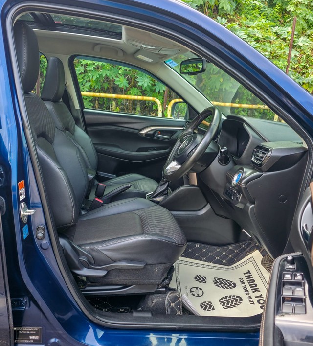 Second-hand 2023 Maruti Grand Vitara Alpha Plus Hybrid CVT BSVI for sale in Mumbai-19