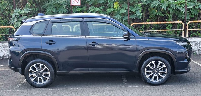 Second-hand 2023 Maruti Grand Vitara Alpha Plus Hybrid CVT BSVI for sale in Mumbai-1