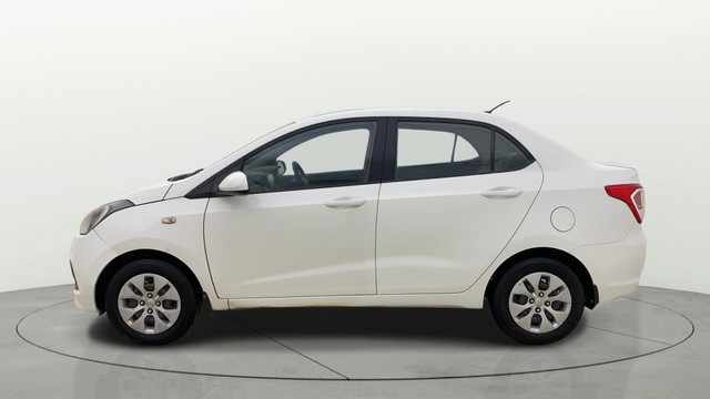 Second-hand 2015 Hyundai Xcent 1.2 Kappa Base for sale in Ahmedabad-16