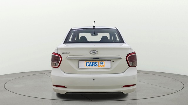 Second-hand 2015 Hyundai Xcent 1.2 Kappa Base for sale in Ahmedabad-14