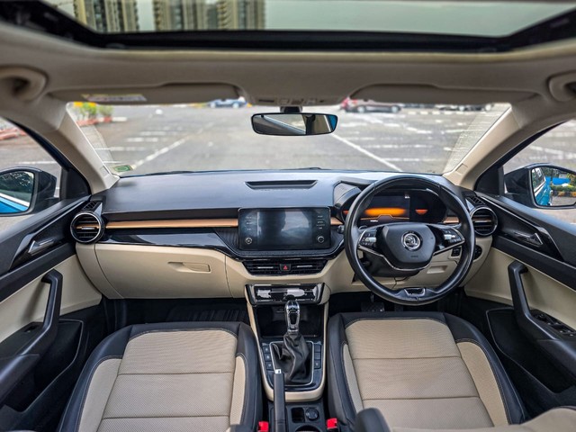 Second-hand 2023 Skoda Slavia 1.5 TSI Style DSG for sale in Mumbai-16