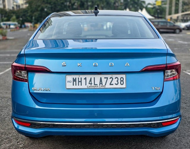 Second-hand 2023 Skoda Slavia 1.5 TSI Style DSG for sale in Mumbai-2