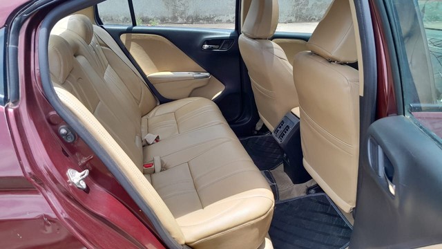 Second-hand 2015 Honda City i VTEC CVT VX for sale in Mumbai-14