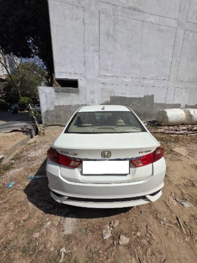 Second-hand 2017 Honda City i VTEC CVT VX for sale in Gurgaon-3