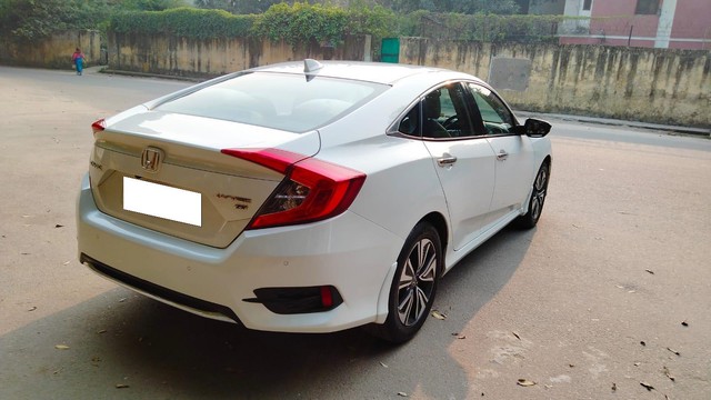 Second-hand 2019 Honda Civic ZX BSIV for sale in New Delhi-8