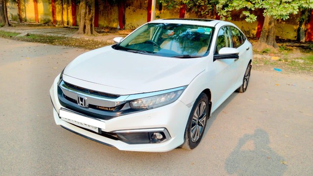 Second-hand 2019 Honda Civic ZX BSIV for sale in New Delhi-4