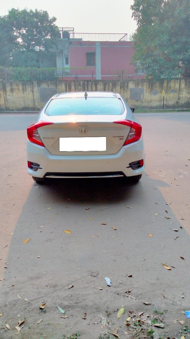 Second-hand 2019 Honda Civic ZX BSIV for sale in New Delhi-2