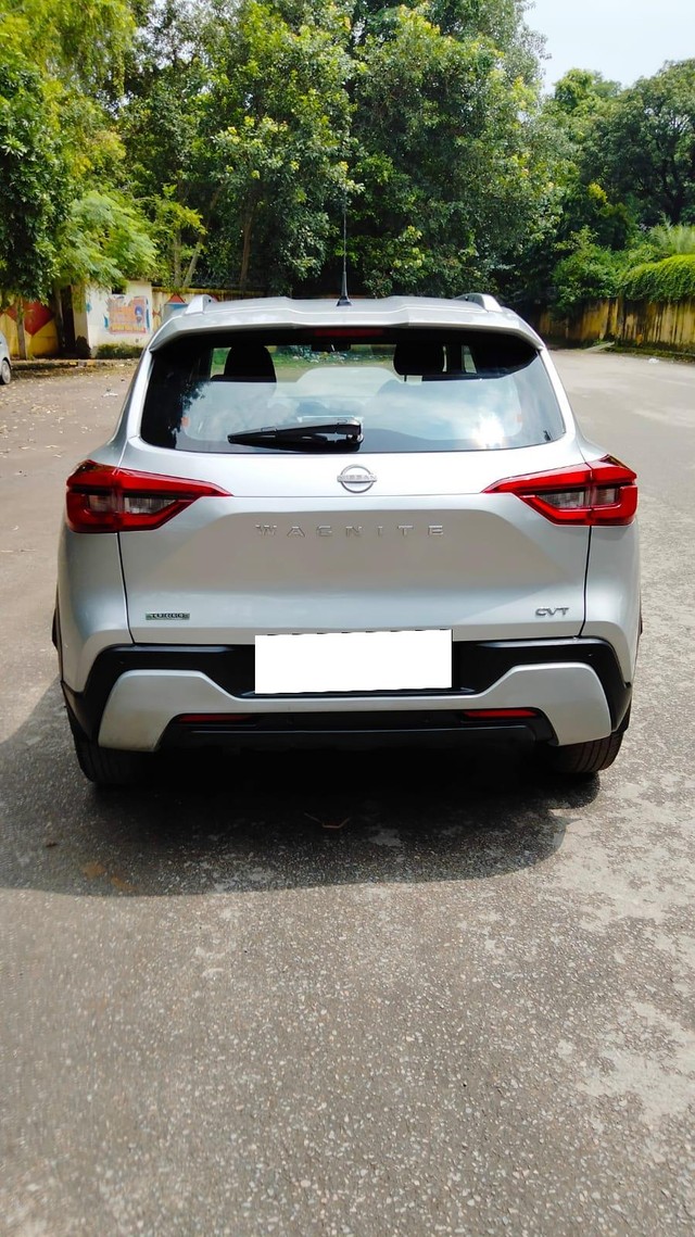 Second-hand 2021 Nissan Magnite Turbo CVT XV Premium Opt BSVI for sale in New Delhi-2