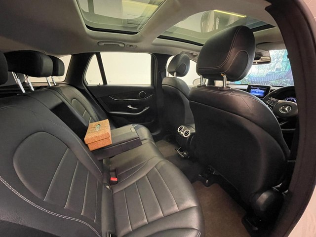 Second-hand 2020 Mercedes-Benz GLC 220d 4MATIC for sale in Mumbai-21