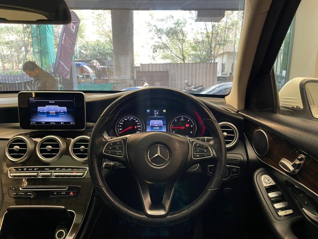 Second-hand 2020 Mercedes-Benz GLC 220d 4MATIC for sale in Mumbai-6