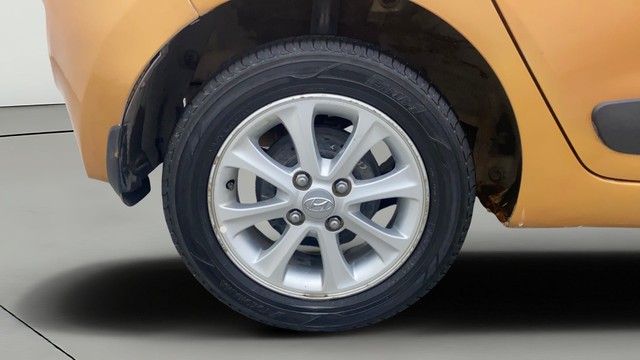 Second-hand 2015 Hyundai Grand i10 AT Asta for sale in Gulbarga-28