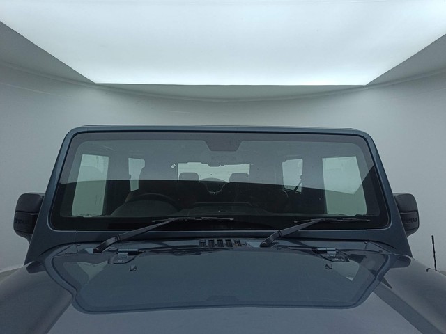 Second-hand 2022 Mahindra Thar LX Hard Top Diesel AT for sale in Visakhapatnam-10