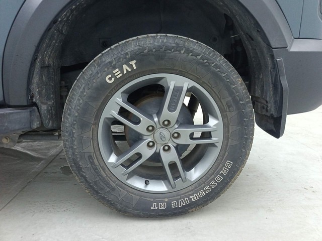 Second-hand 2022 Mahindra Thar LX Hard Top Diesel AT for sale in Visakhapatnam-19