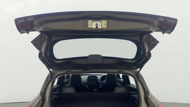 Second-hand 2019 Renault KWID 1.0 AMT RXT for sale in Bangalore-20