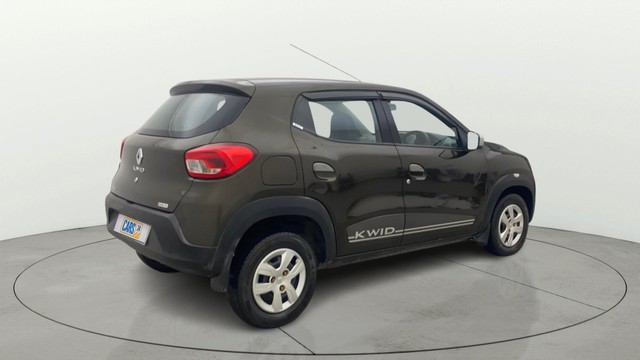 Second-hand 2019 Renault KWID 1.0 AMT RXT for sale in Bangalore-2