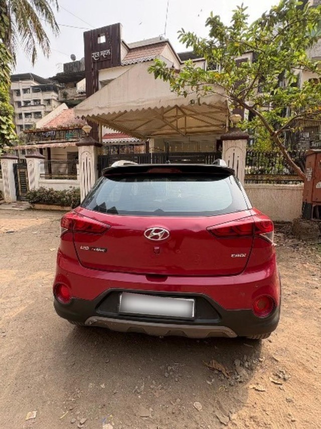 Second-hand 2015 Hyundai i20 Active 1.4 SX for sale in Dombivli-4