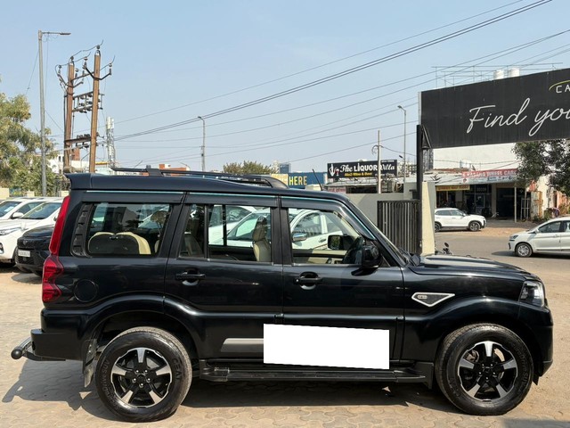 Second-hand 2023 Mahindra Scorpio S 11 BSVI for sale in Jaipur-1