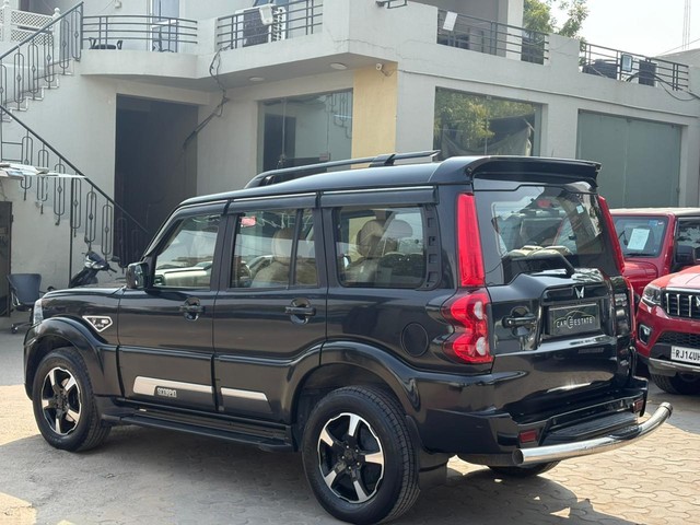 Second-hand 2023 Mahindra Scorpio S 11 BSVI for sale in Jaipur-3