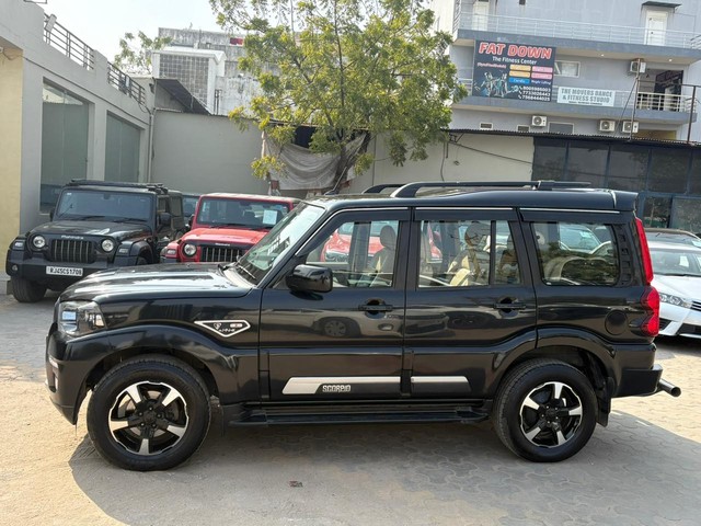 Second-hand 2023 Mahindra Scorpio S 11 BSVI for sale in Jaipur-10