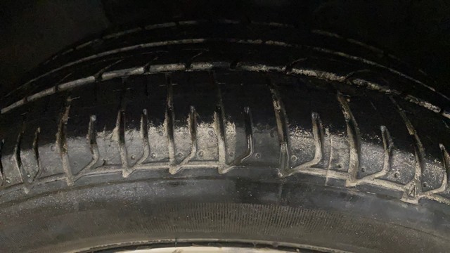 Second-hand 2014 Hyundai i20 Asta 1.2 for sale in New Delhi-5