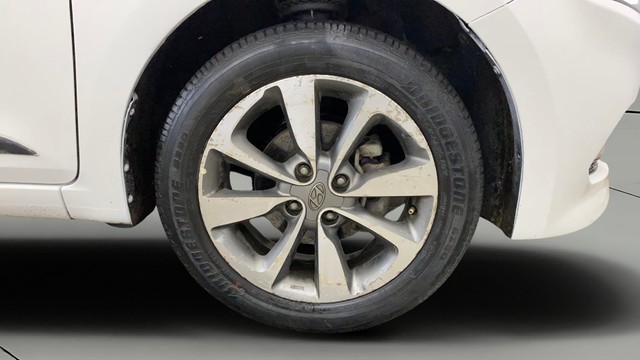 Second-hand 2014 Hyundai i20 Asta 1.2 for sale in New Delhi-27