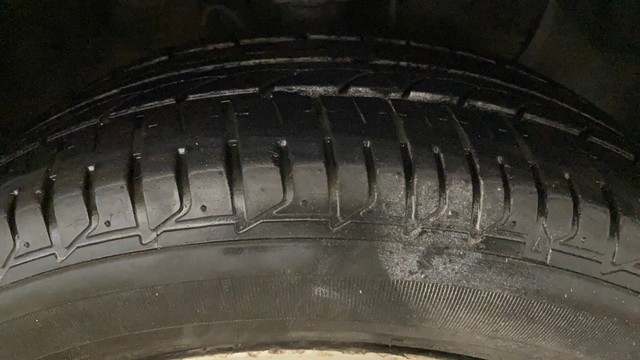 Second-hand 2014 Hyundai i20 Asta 1.2 for sale in New Delhi-3