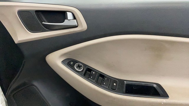 Second-hand 2014 Hyundai i20 Asta 1.2 for sale in New Delhi-9