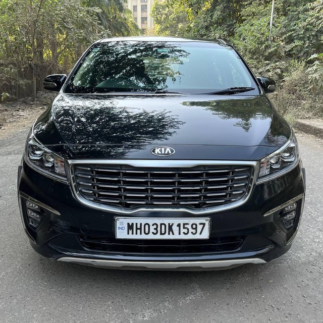 Second-hand 2020 Kia Carnival Limousine for sale in Mumbai-4