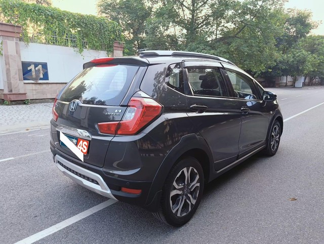 Second-hand 2018 Honda WR-V i-VTEC S for sale in New Delhi-10
