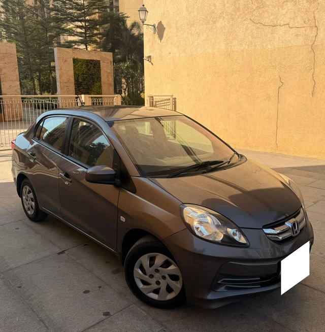 Second-hand 2014 Honda Amaze S i-Dtech for sale in Thane-17