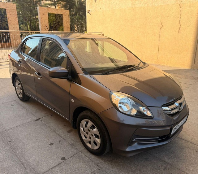 Second-hand 2014 Honda Amaze S i-Dtech for sale in Thane-7
