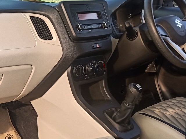 Second-hand 2023 Maruti Wagon R VXI for sale in New Delhi-26