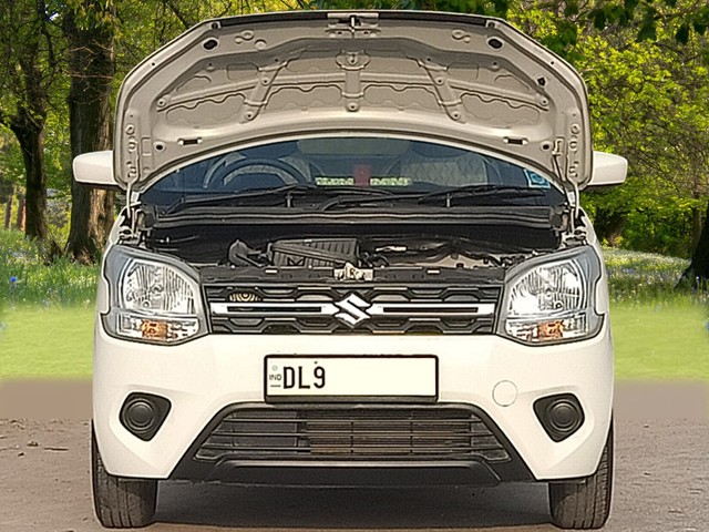 Second-hand 2023 Maruti Wagon R VXI for sale in New Delhi-6