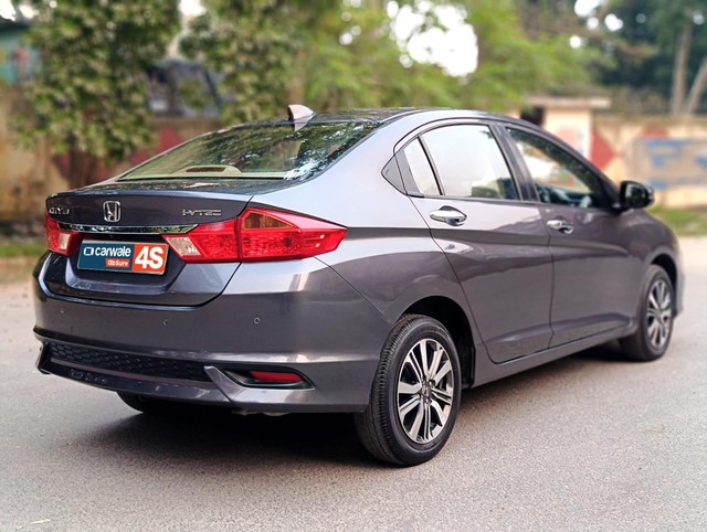 Second-hand 2019 Honda City i-VTEC CVT V for sale in New Delhi-10