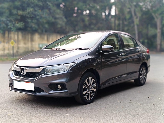 Second-hand 2019 Honda City i-VTEC CVT V for sale in New Delhi-4