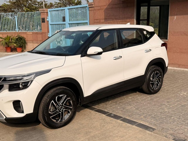 Second-hand 2024 Kia Seltos HTK for sale in New Delhi-7
