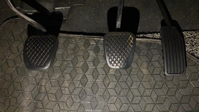 Second-hand 2016 Honda BR-V i-VTEC V MT for sale in Greater Noida-14