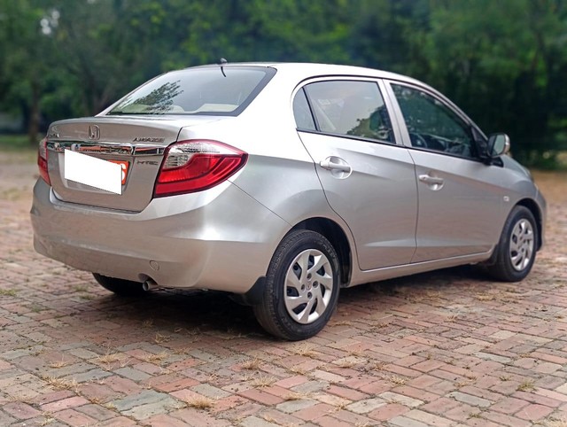 Second-hand 2017 Honda Amaze E i-VTEC for sale in New Delhi-10