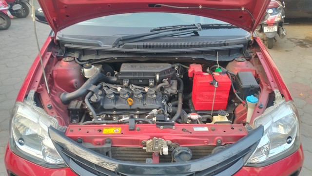 Second-hand 2017 Toyota Etios Liva 1.2 V Dual Tone for sale in Coimbatore-4