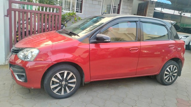 Second-hand 2017 Toyota Etios Liva 1.2 V Dual Tone for sale in Coimbatore-13