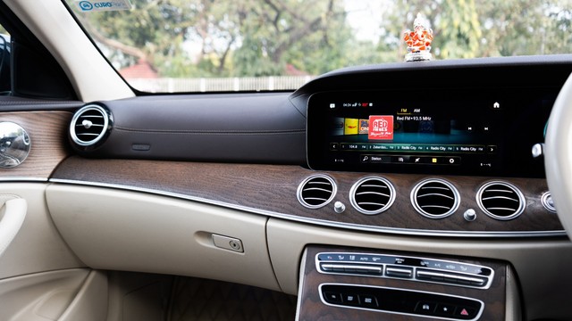 Second-hand 2021 Mercedes-Benz E-Class Expression E 220d for sale in New Delhi-16