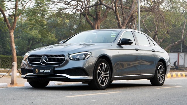 Second-hand 2021 Mercedes-Benz E-Class Expression E 220d for sale in New Delhi-3