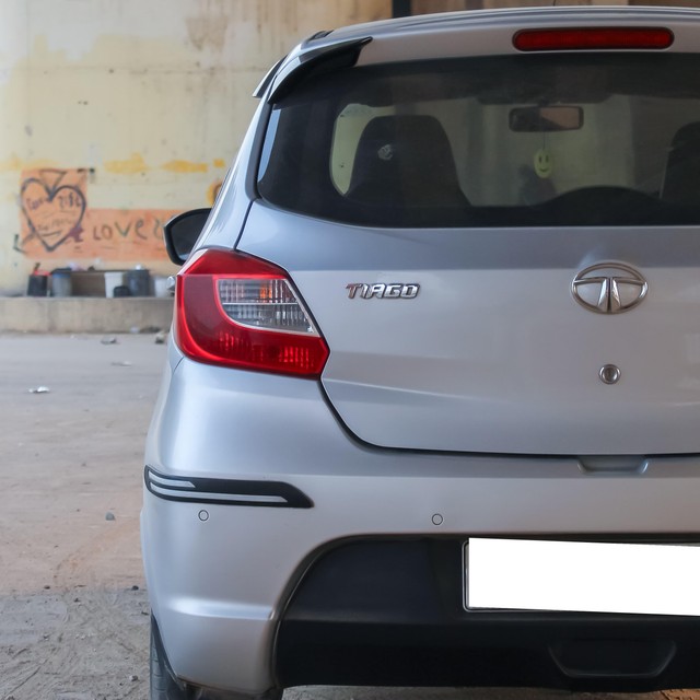 Second-hand 2018 Tata Tiago 1.2 Revotron XT for sale in Ahmedabad-21