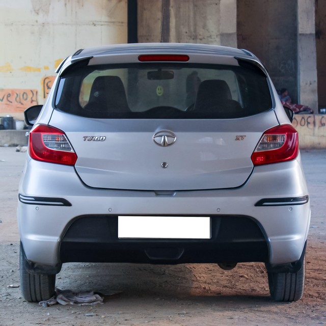 Second-hand 2018 Tata Tiago 1.2 Revotron XT for sale in Ahmedabad-20
