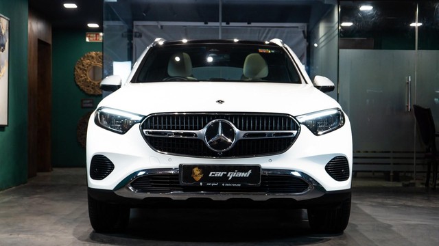 Second-hand 2025 Mercedes-Benz GLC 220d for sale in New Delhi-9