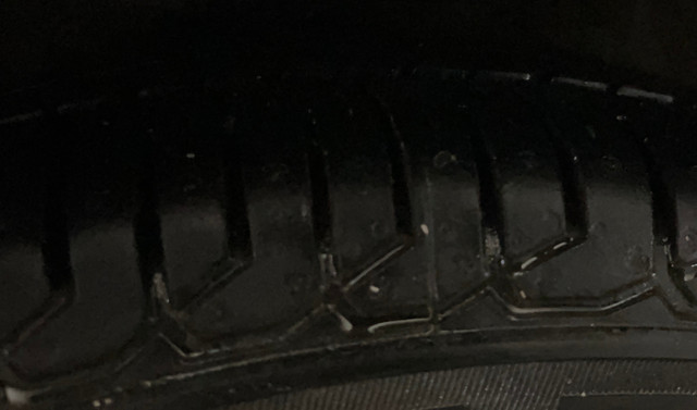 Second-hand 2014 Hyundai i10 Sportz 1.1L for sale in Noida-30