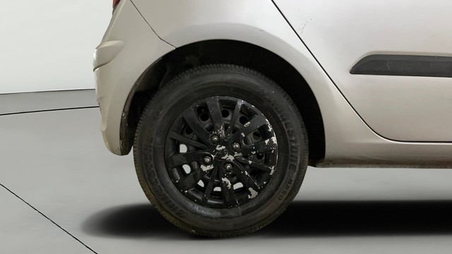 Second-hand 2014 Hyundai i10 Sportz 1.1L for sale in Noida-24